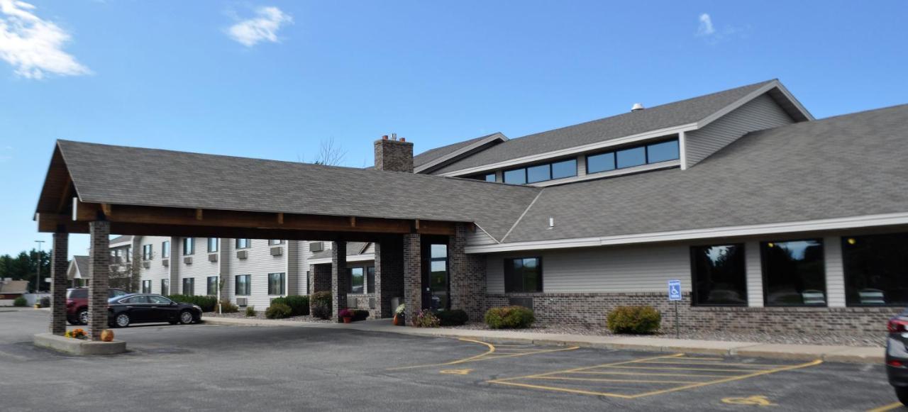 Fairbridge Inn & Suites Thorp Exterior photo